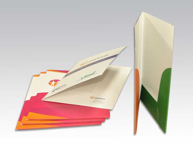 https://mail.speedprint.com.au/images/products_gallery_images/Presentation-Folders.jpg